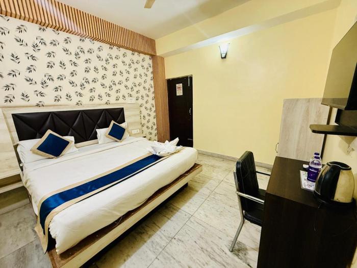 hotel magadh crystal