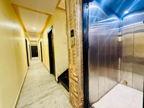 hotel magadh crystal
