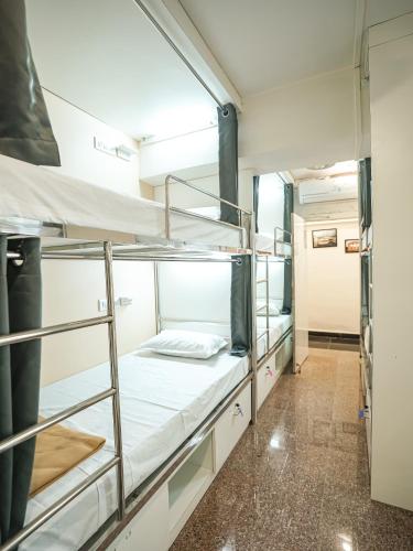 quickstay navi mumbai international airport