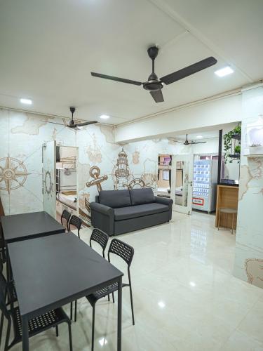quickstay navi mumbai international airport