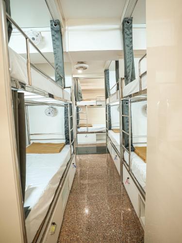 quickstay navi mumbai international airport