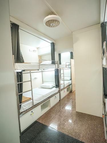 quickstay navi mumbai international airport