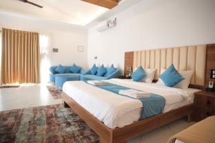the sangam resort
