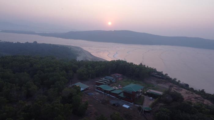the sangam resort