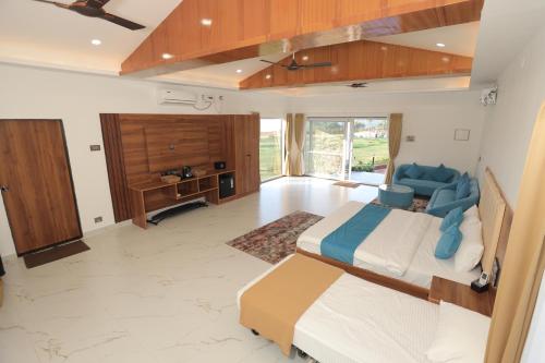 the sangam resort