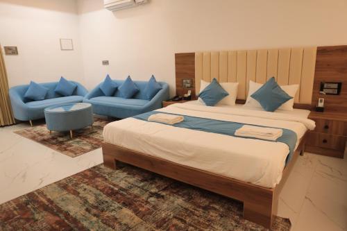 the sangam resort