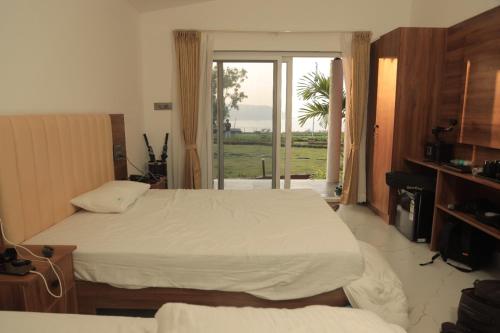 the sangam resort