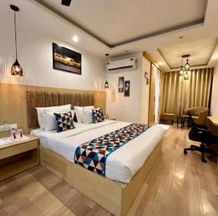 The Green Diamond Jaipur ,,4 star