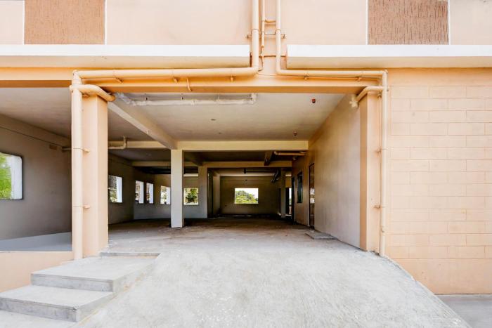 townhouse it chennai formerly radha jayam residency