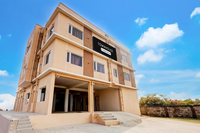 townhouse it chennai formerly radha jayam residency