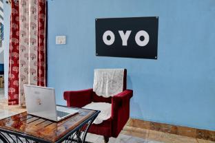 Hotel O Amber Inn,,4 star