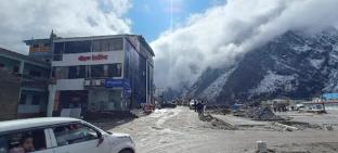 chauhan palace and restaurant badrinath uttarakhan