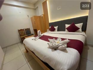 Hotel Jagdish Palace,,3 star