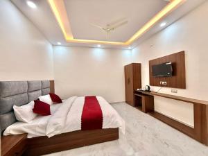 hotel betwa sarowar