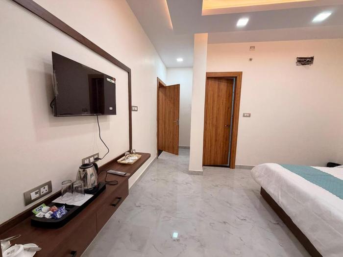 hotel betwa sarowar