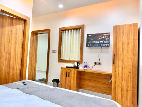hotel betwa sarowar