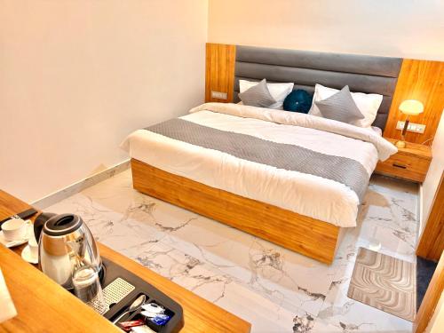hotel betwa sarowar
