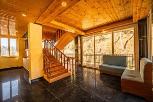 vedikant pine tree resort