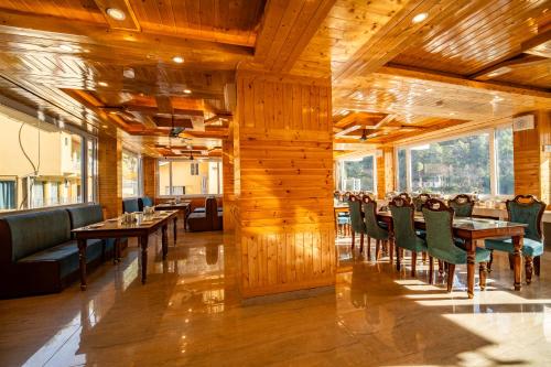 Vedikant Pine Tree Resort,,4 star