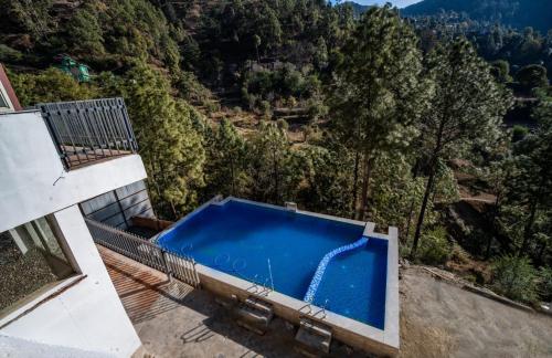 vedikant pine tree resort