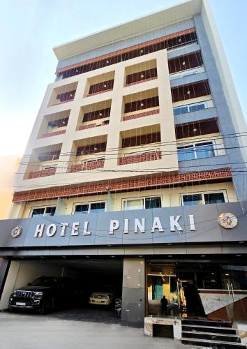 hotel pinaki