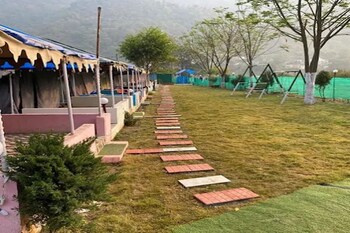 sukhdev resort rishikesh