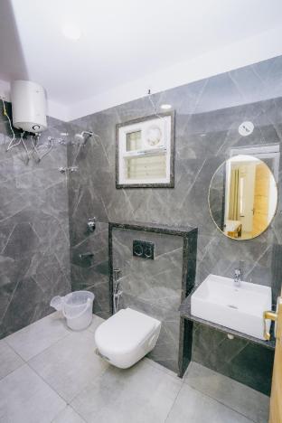 14th avenue service apartments