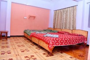 kinara lodge ganpatipule