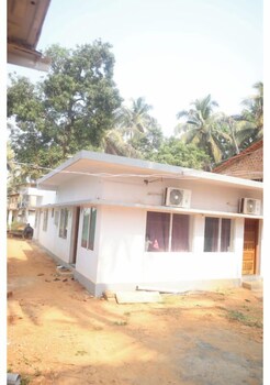 silver sand beach homestay
