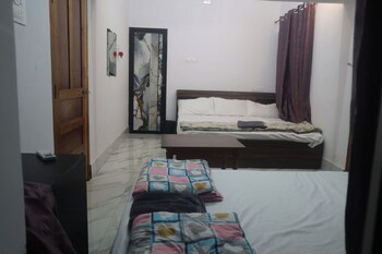 Silver Sand Beach Homestay,,2 star
