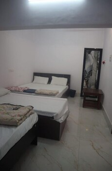 Silver Sand Beach Homestay,,2 star