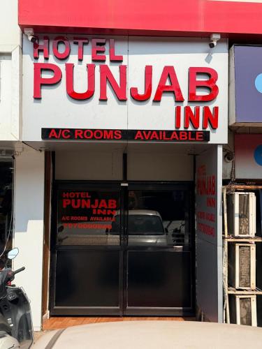 Hotel Punjab Inn,,3 star