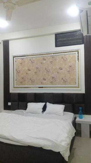 Gurukripa Ac Rooms And Rooftop Garden,,5 star