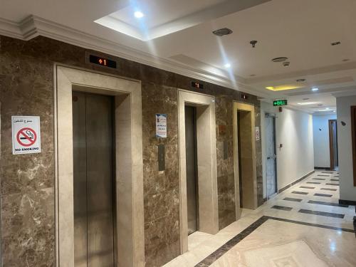 manarat al aziziyah hotel