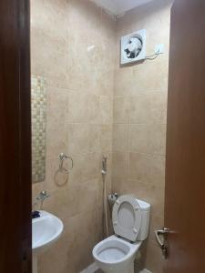 manarat al aziziyah hotel