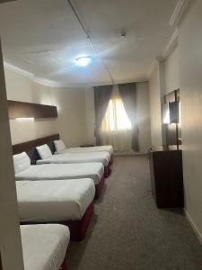 manarat al aziziyah hotel