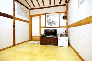 jeonju hanok experience mokkoji