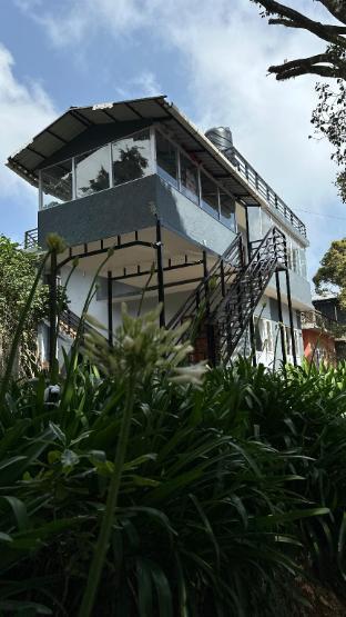 cloud crest homestay