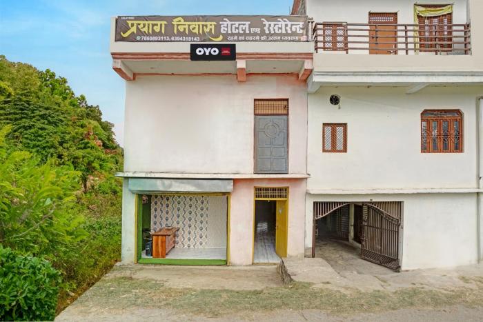 spot on prayag niwas hotel and restaurant