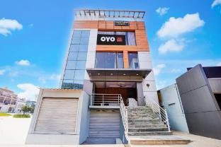 Hotel O Gayathri Comfort,,4 star