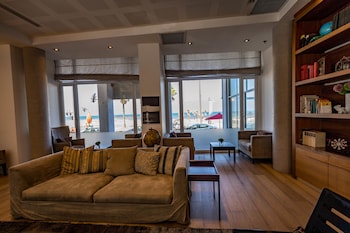 sea executive suites