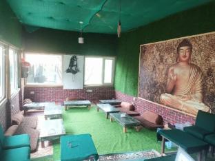 tri naddi camps dharamshala himachal pradesh