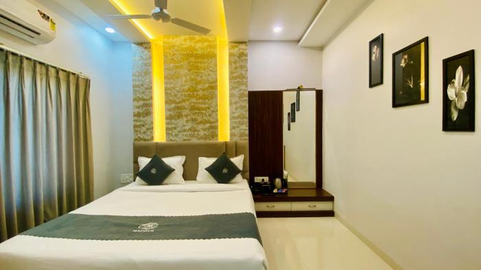 hotel madhur pithampur