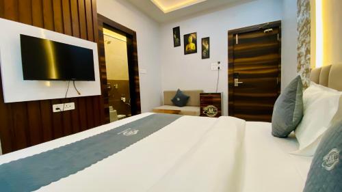 hotel madhur pithampur