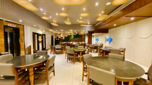 hotel madhur pithampur