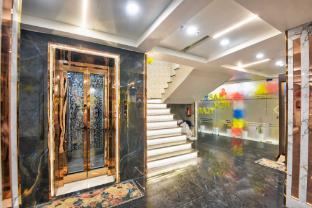 hotel sona deluxe 2min from new delhi railway station