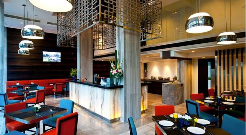 fx hotel metrolink makkasan