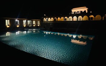Vardhan Resorts,,4 star