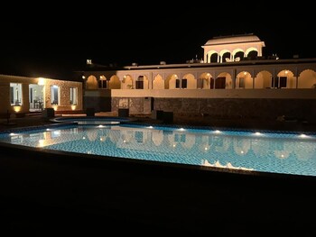 vardhan resorts