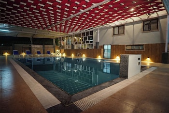 The Forest Hills Resort,,3 star